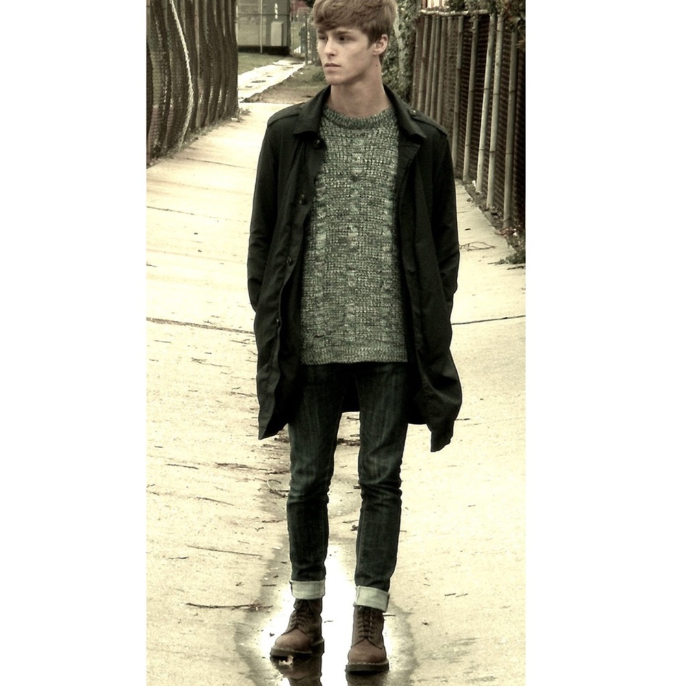 Gap navy raincoat